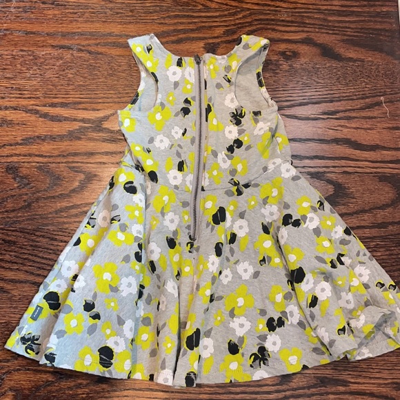 DKNY Girls Dress and Jacket, 2T. (79) - Picture 7 of 14
